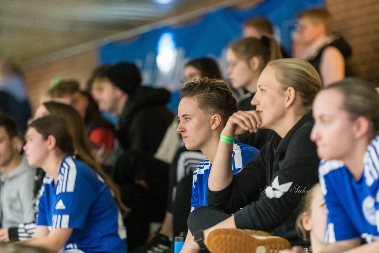 Bild 62 - VR Bank Cup Horst
